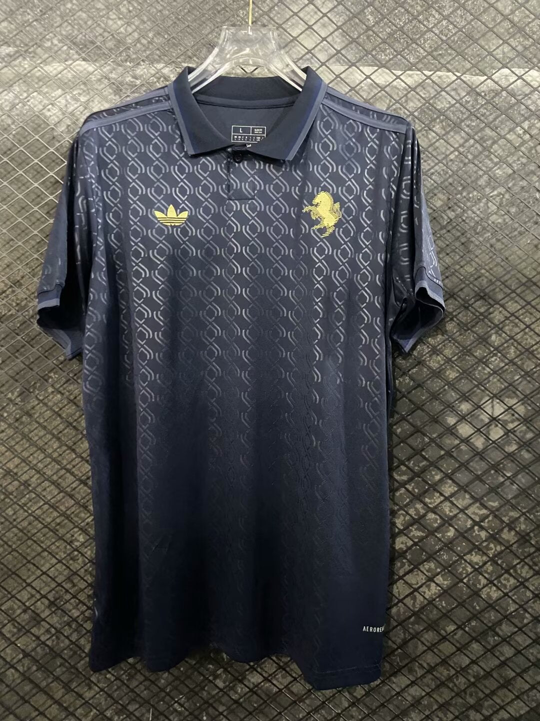 Juventus Extérieure Dark Fans 24/25