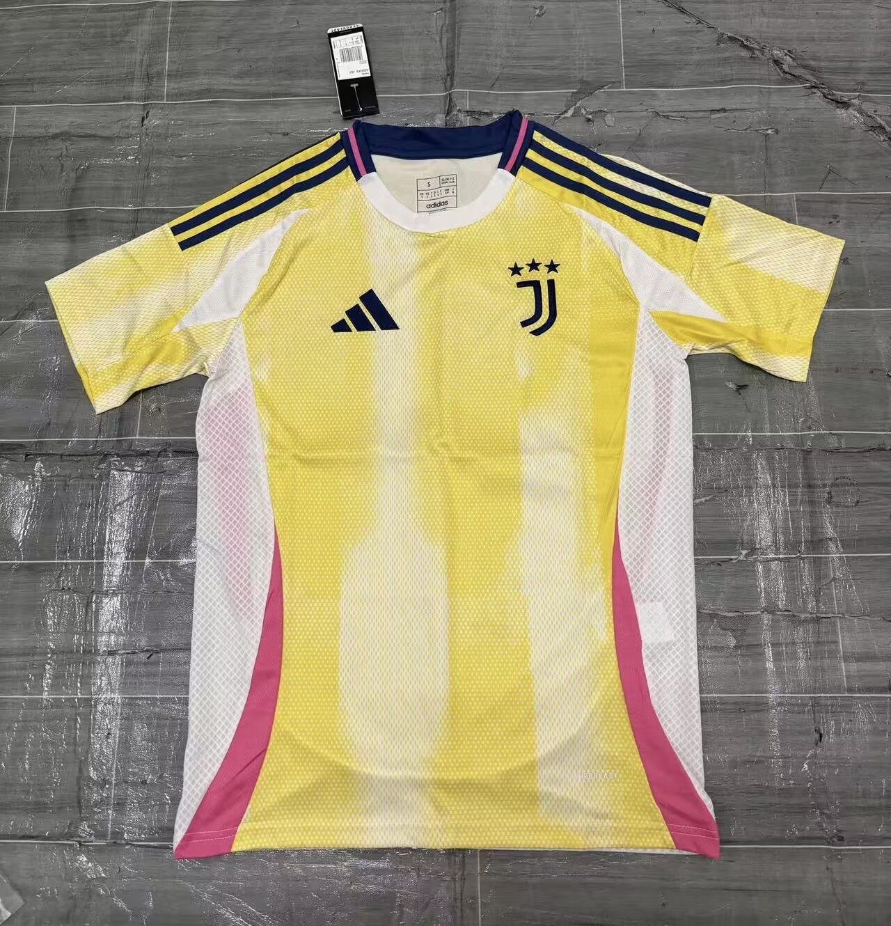 Juventus Away Fans 24/25
