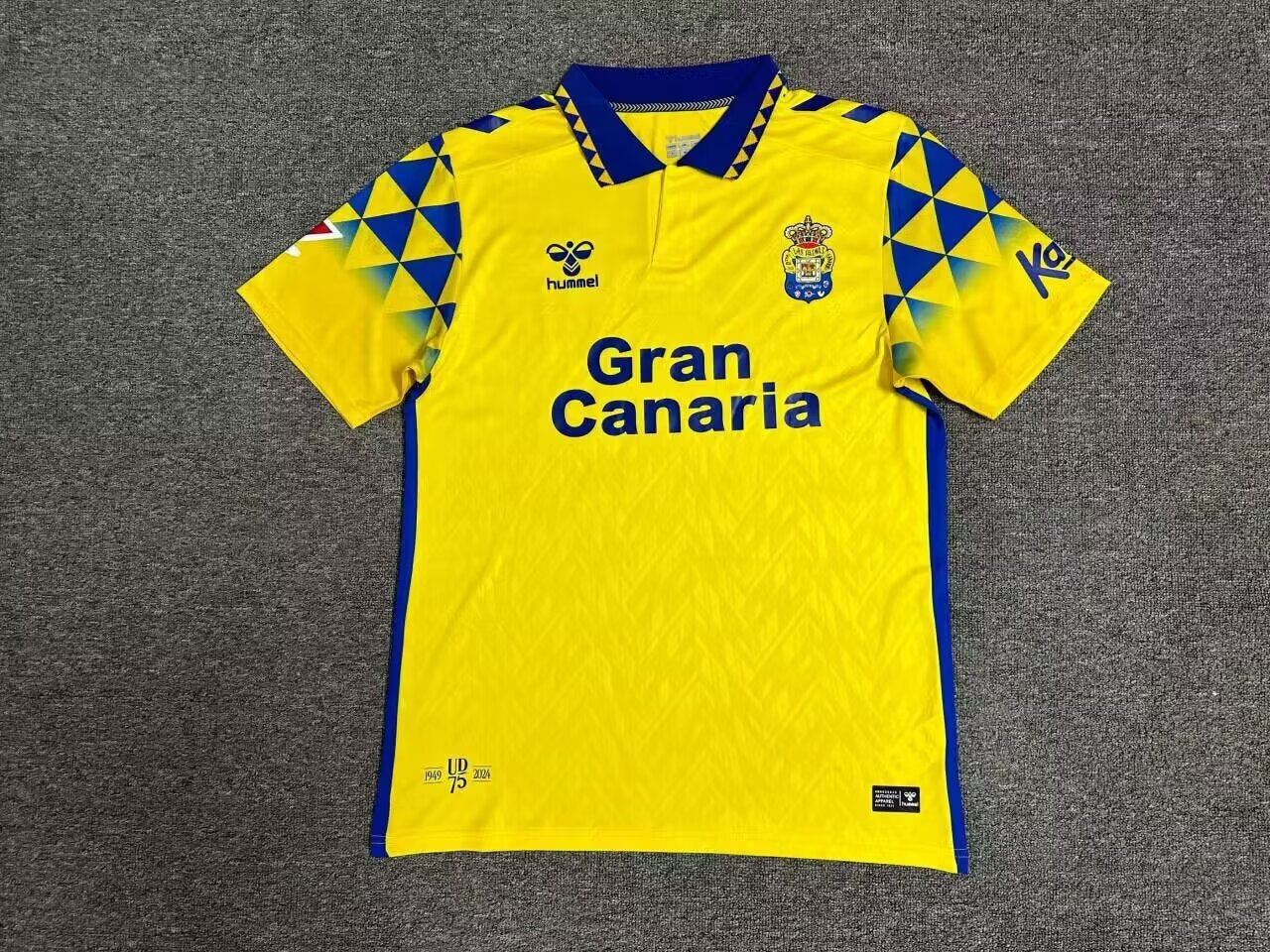 Las palmas Home Fans 24/25