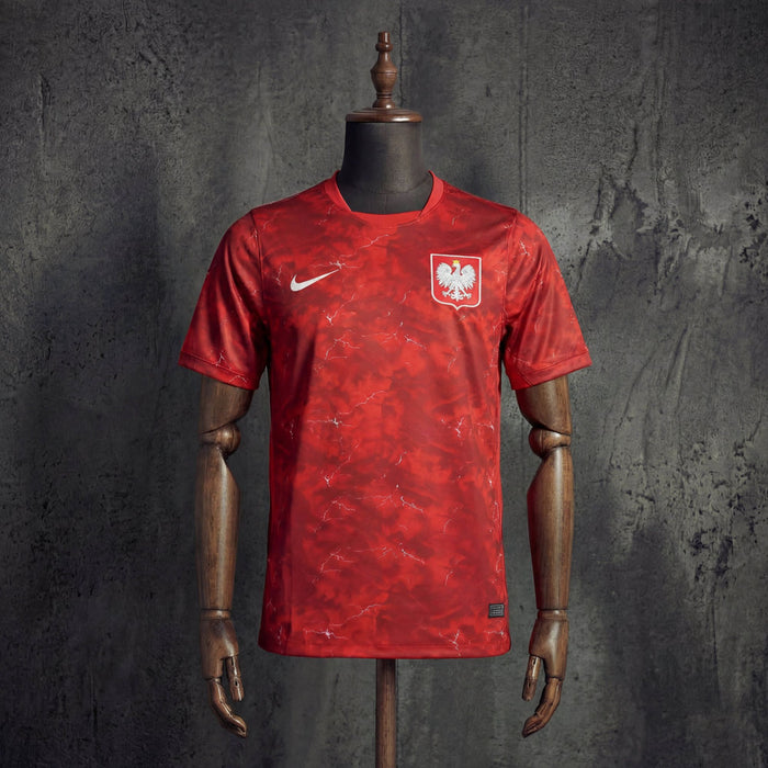 Maillot Pologne Extérieur Rouge Coupe du Monde 2026 – Version Fan Nike Motif Marbre