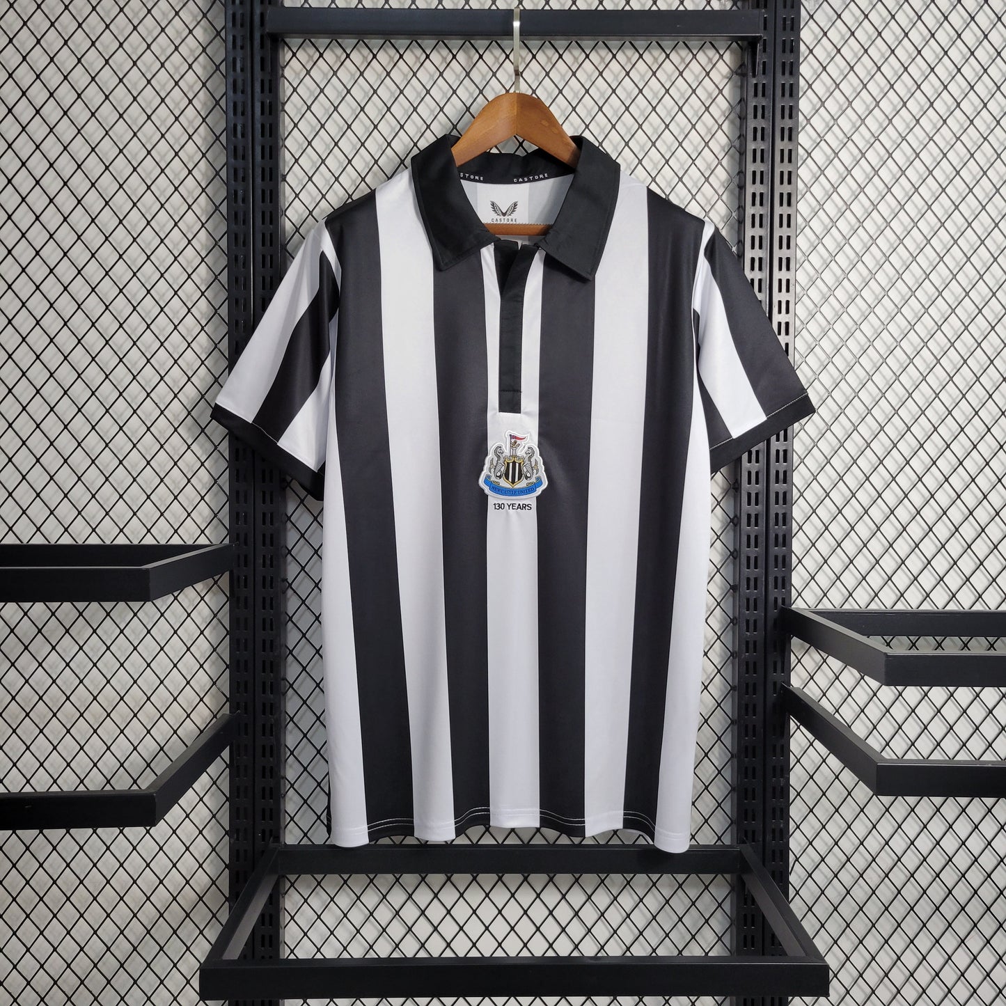 Newcastle 130th Anniversary Domicile Edition Fans 23/24