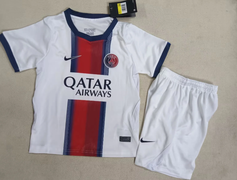 PSG Extérieur Enfant + Short 26/27