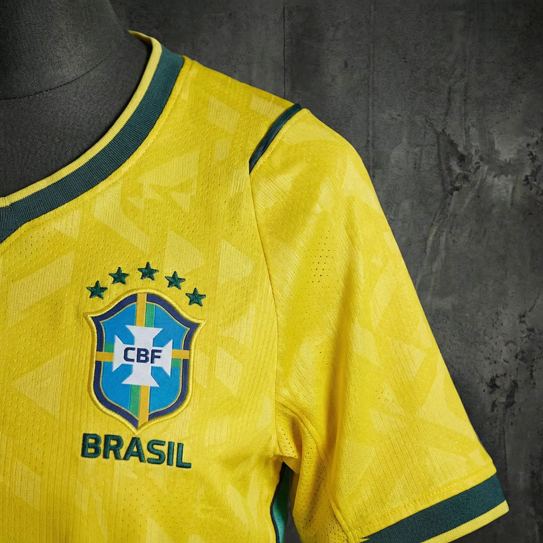Brésil Domicile Fan Femme Coupe du monde taille XL