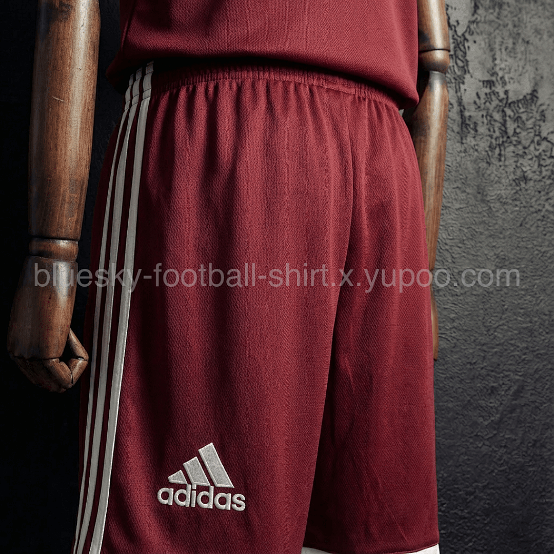 Qatar Domicile Fan Enfant Coupe du monde taille 30-11 ans