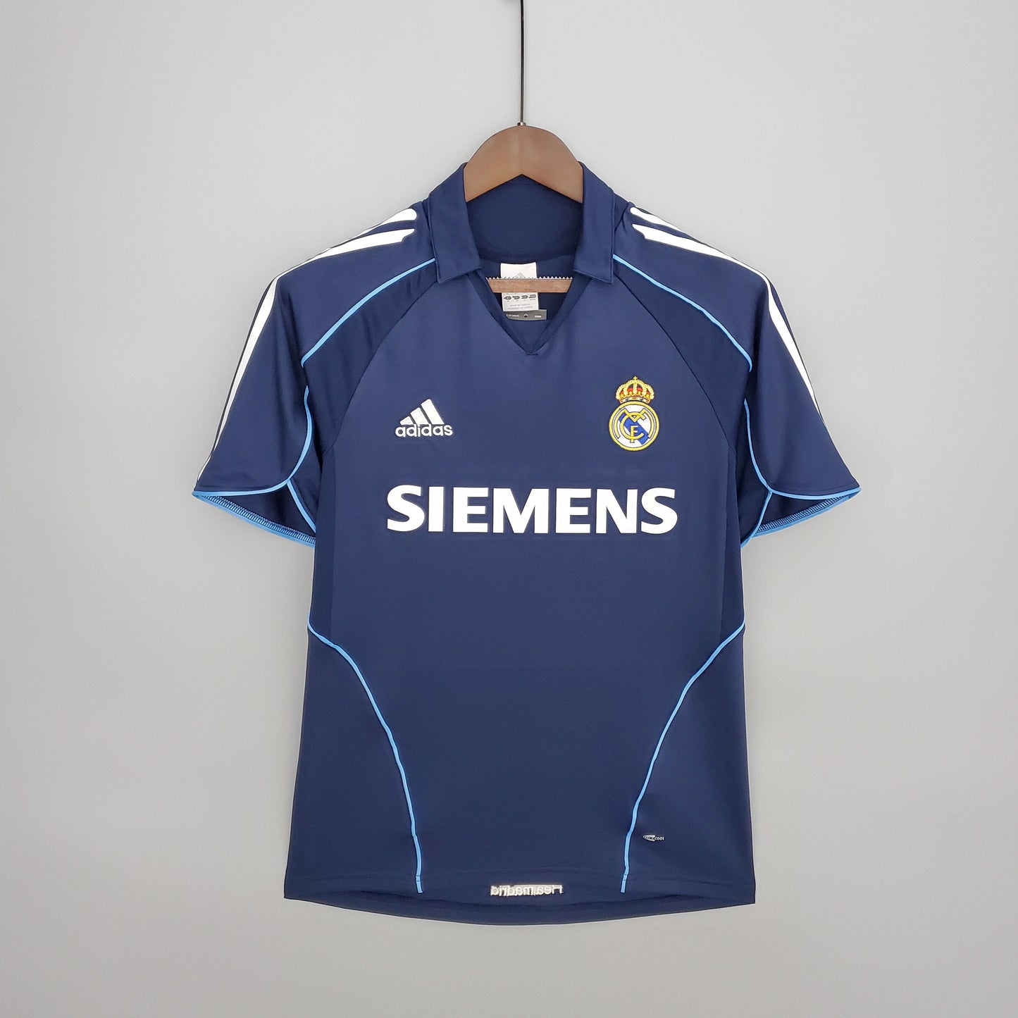 Retro REAL MADRID 05/06