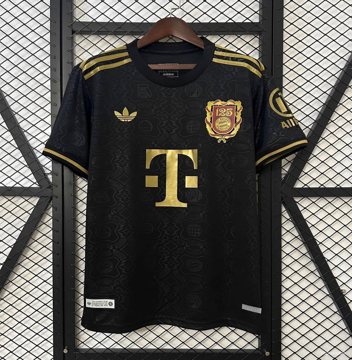 Bayern Munich 125ème Anniversaire Fan 2025/2026