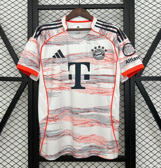 Bayern Munich Extérieur Fan 2025/2026