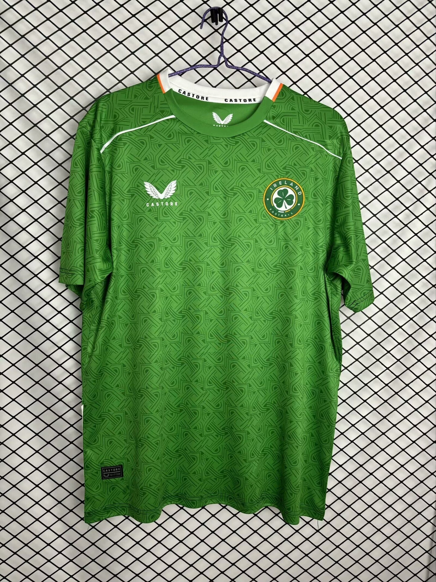 Ireland Home Fans 24