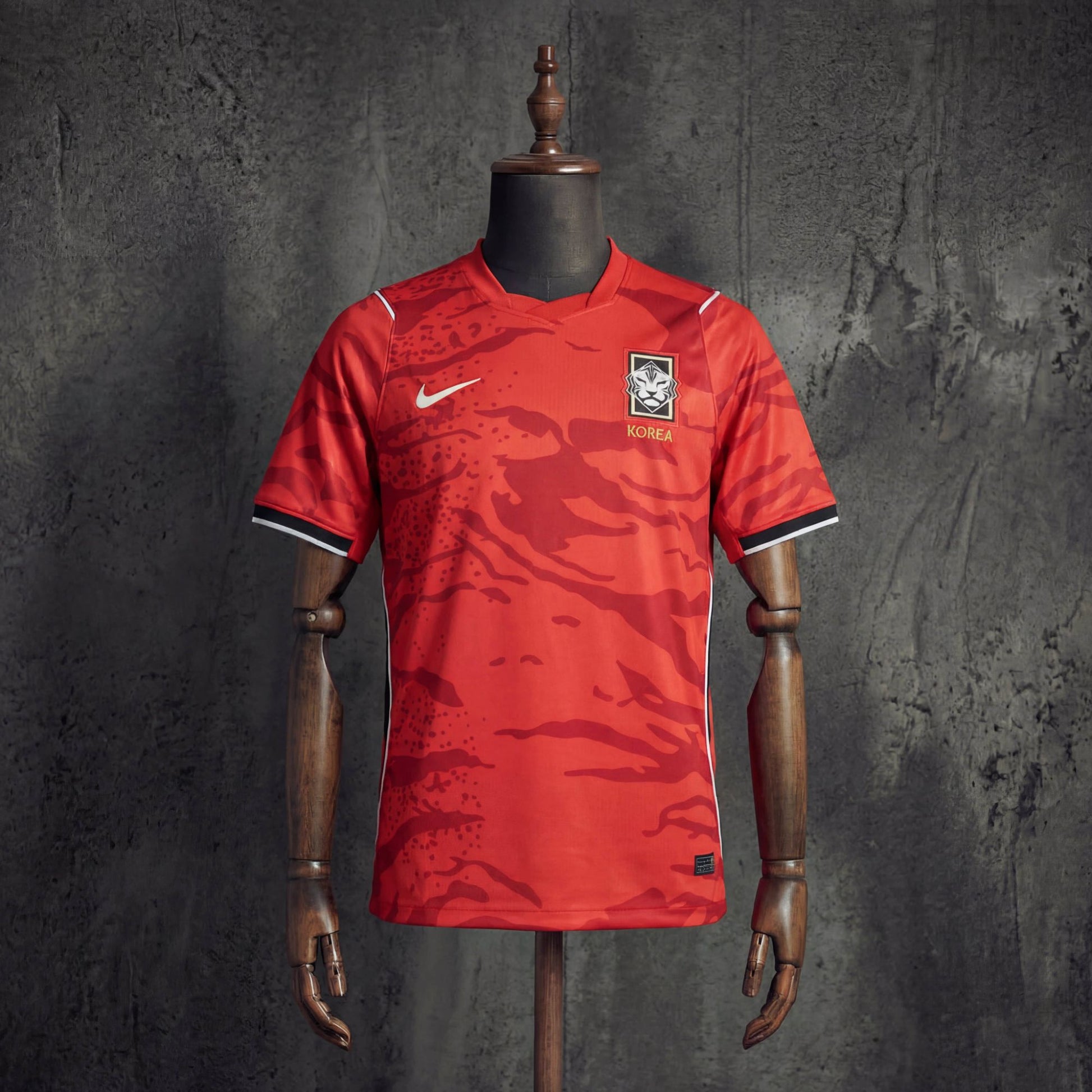 Maillot Corée du Sud Domicile Rouge Coupe du Monde 2026 – Version Fan Nike Tigre