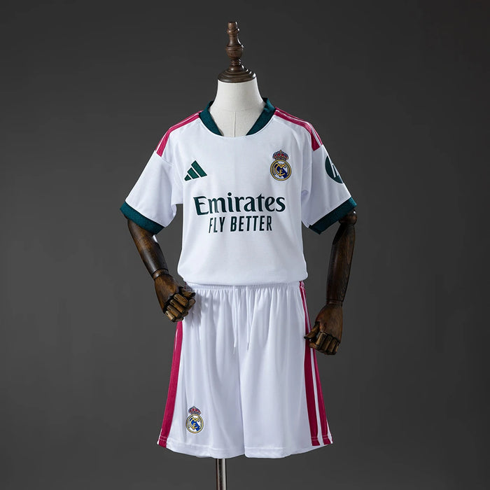 Kit Enfant Real Madrid Domicile 26/27